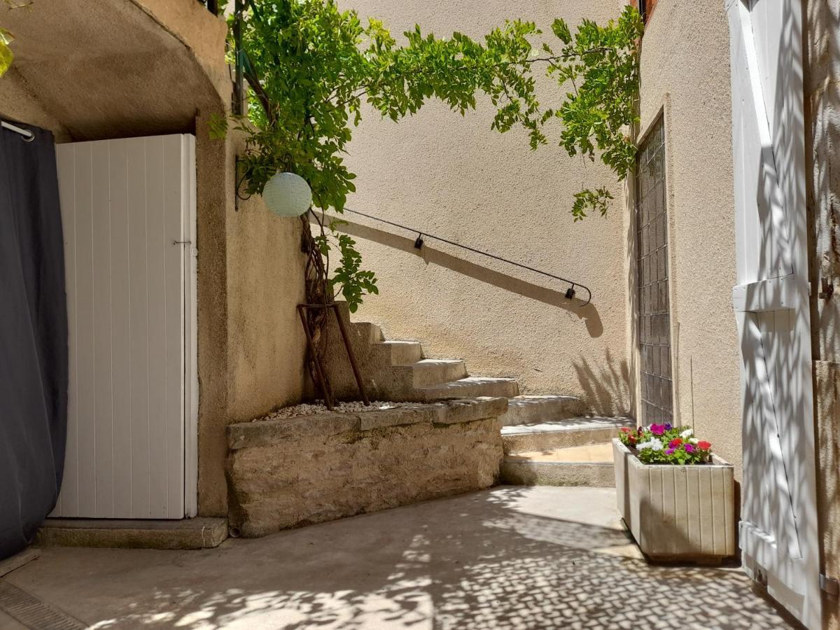 Maison De Village Avec Cour Interieure Et Terrasse Septfonds Bagian luar foto