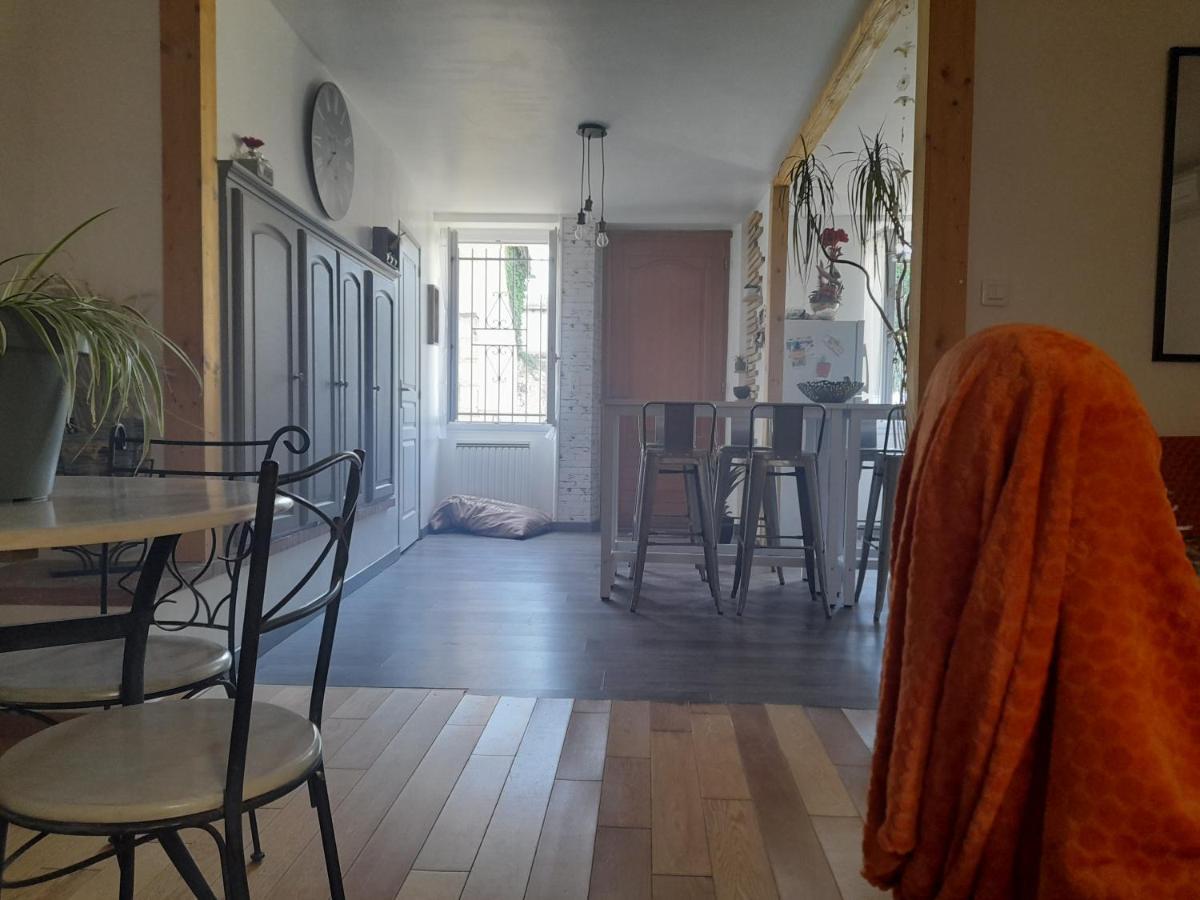 Maison De Village Avec Cour Interieure Et Terrasse Septfonds Bagian luar foto